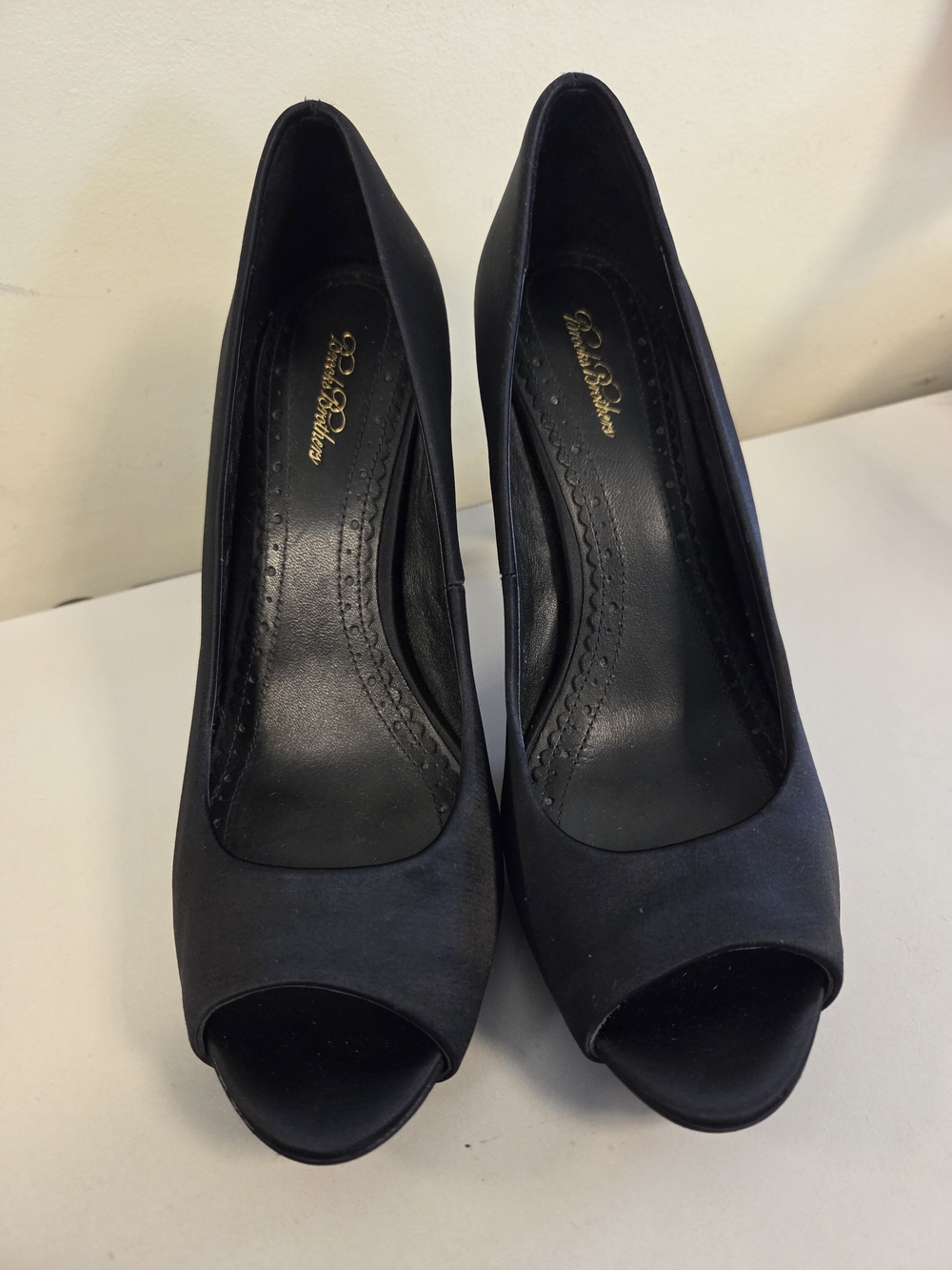 Brooks Brothers Satin Peep-Toe Pumps 7.5